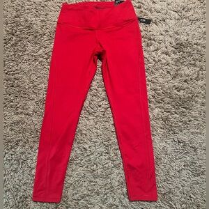 Small VS Knockout Leggings NWT